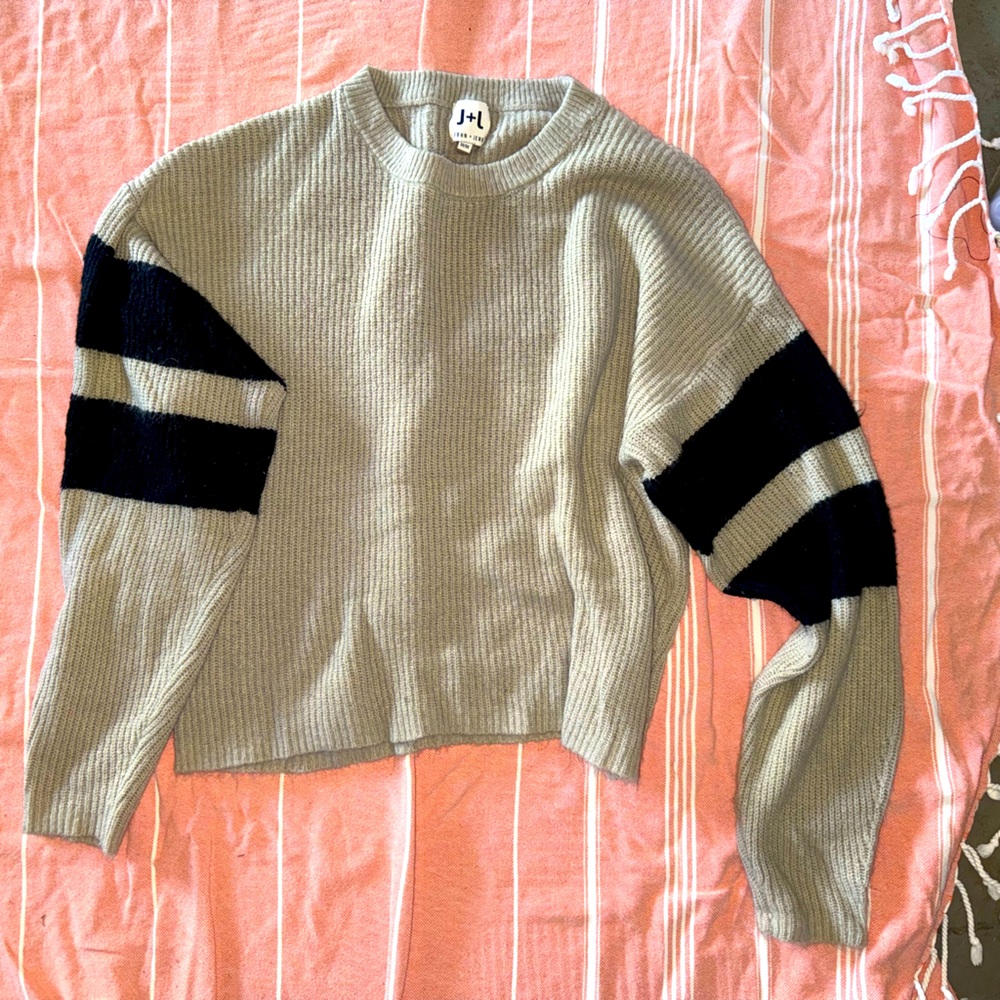 J+L cropped sweater‎